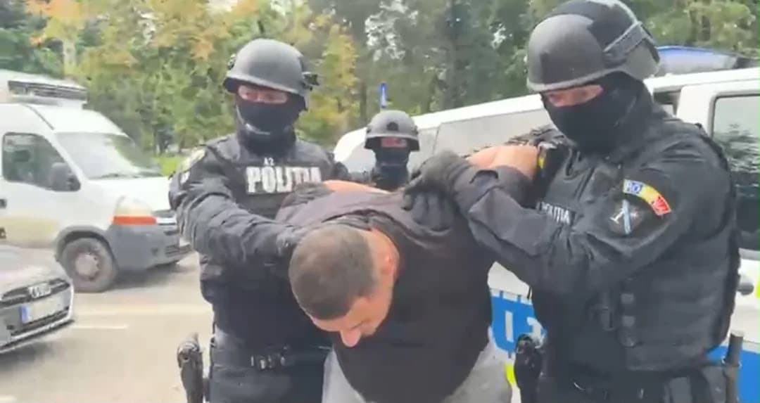 „Regele TikTok-ului”, reținut din nou la Timișoara. Alin Borcan, acuzat că a transmis live imagini cu conținut sexual explicit