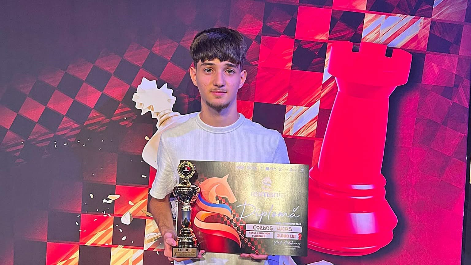 Lucas Cordoș, talent polisportiv la CSM Lugoj. Performanțe la șah și tenis de masă
